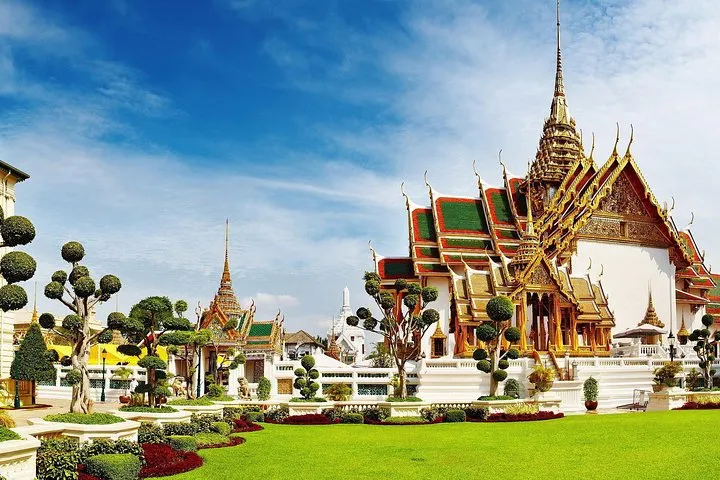 Wisata Bangkok: Grand Palace, Kuil Wat Arun, dan Pasar Terapung